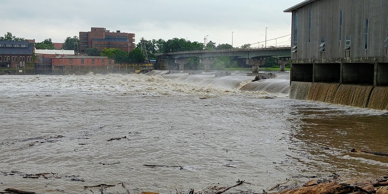 Image credit: _Kansas_River_flooded_2019.jpg